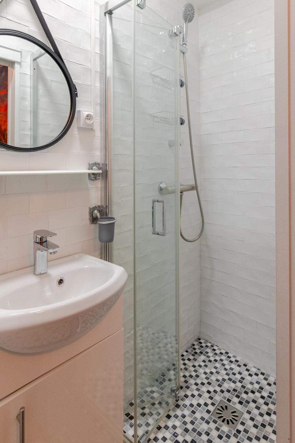 Studio Paris - Metro 7 Cadet - Quartier Faubourg-Montmartre Extérieur photo