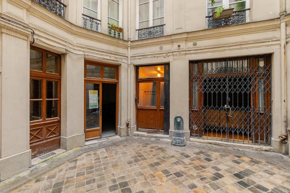 Studio Paris - Metro 7 Cadet - Quartier Faubourg-Montmartre Extérieur photo